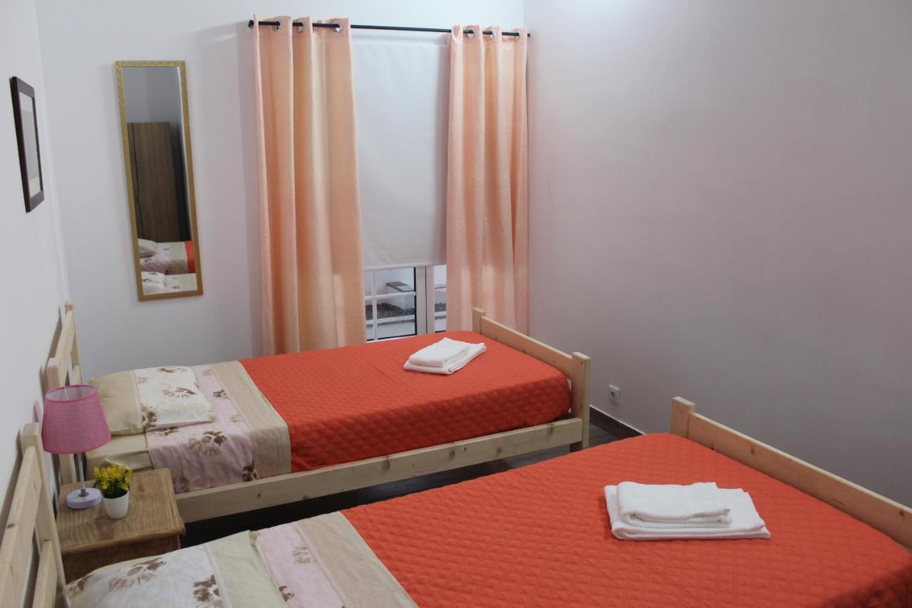 Vitorino De Nemesio Guesthouse Ponta Delgada Exteriör bild