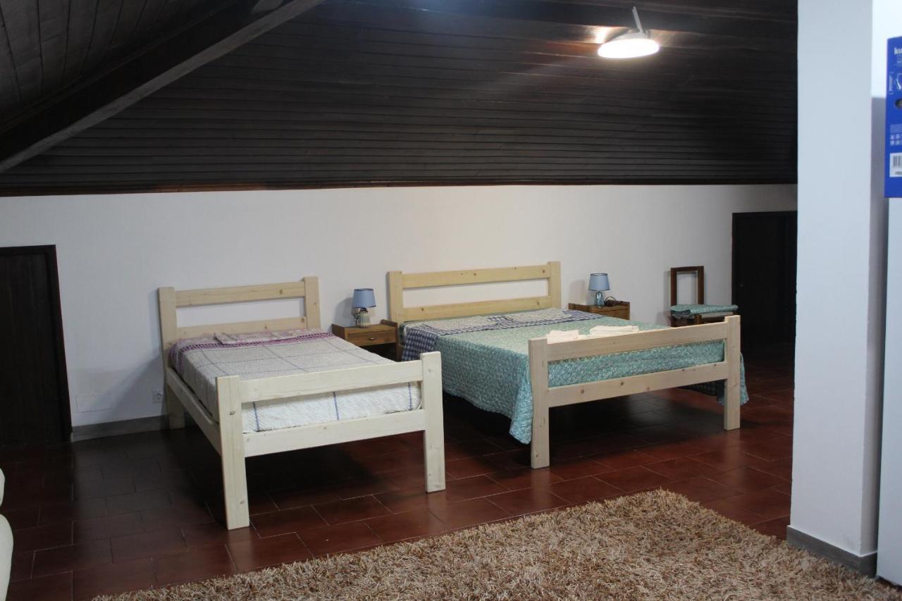 Vitorino De Nemesio Guesthouse Ponta Delgada Exteriör bild