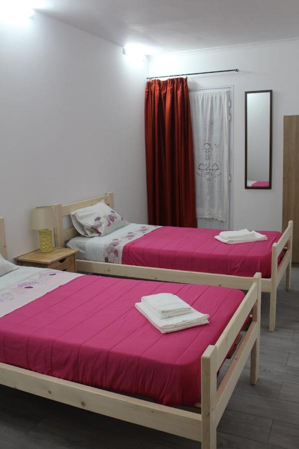 Vitorino De Nemesio Guesthouse Ponta Delgada Exteriör bild